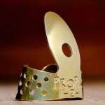 propik-fingerpick-brass-2-1_1800x1800
